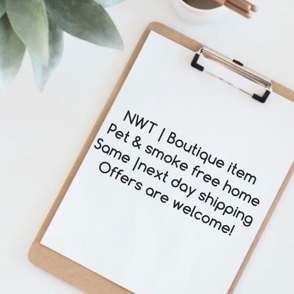 Mint Statement Earrings - Picture 5 of 5